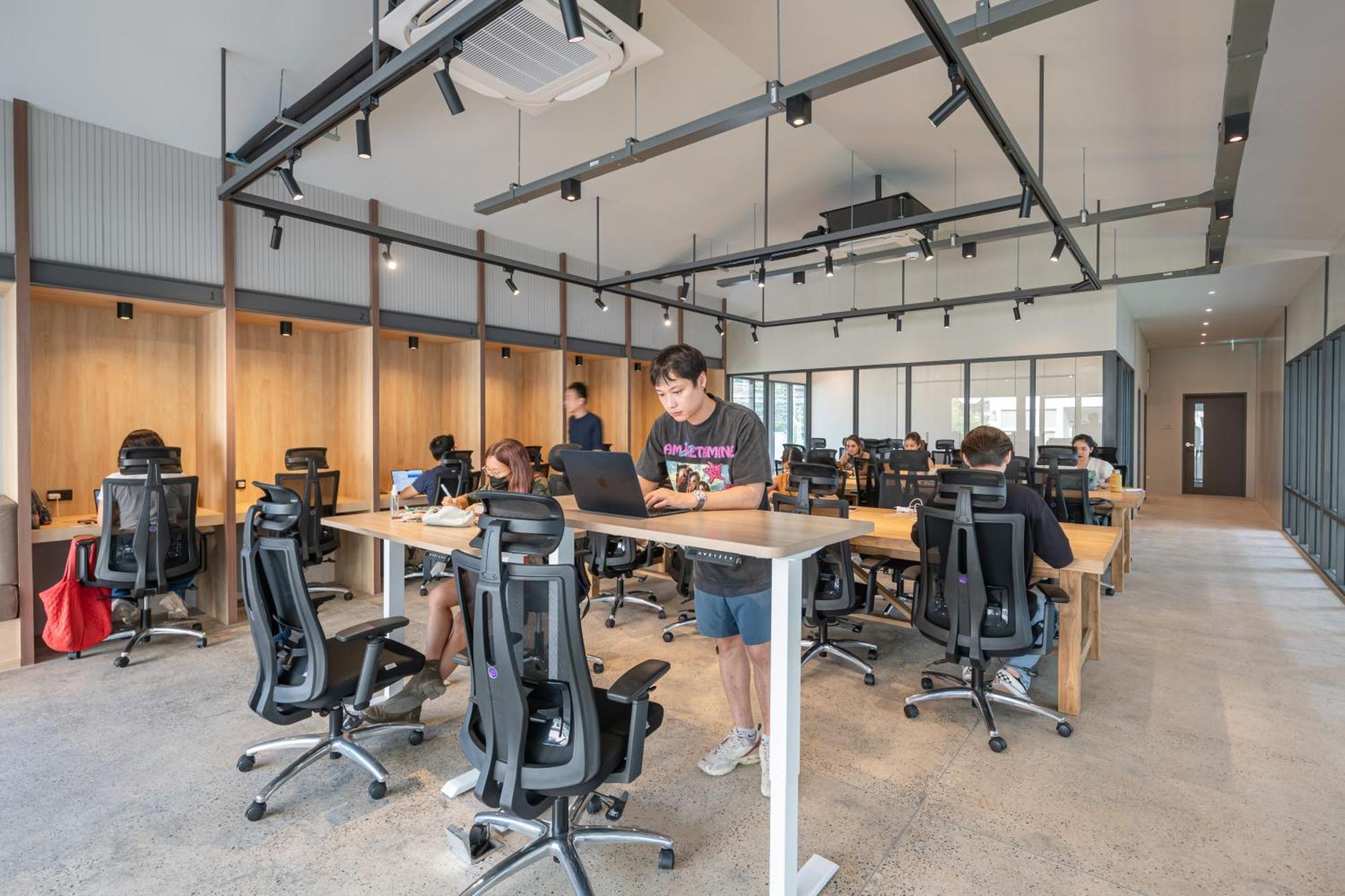 Alt Pingriver Coworking & Coliving Space Chiang Mai Esterno foto